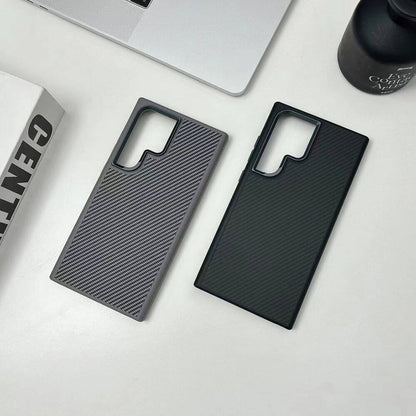 Galaxy S24 Ultra Kılıf Magsafe Şarj Özellikli Karbon Fiber Görünümlü Mnc Troy Kapak-Gümüş