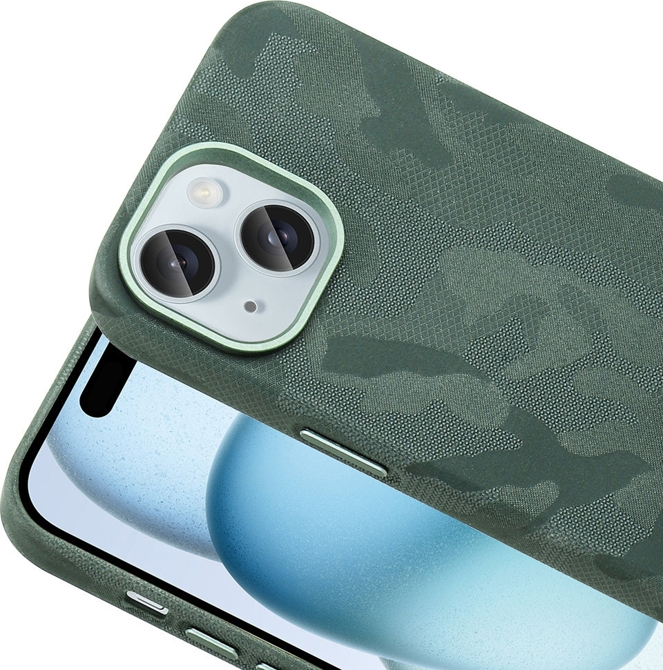 Rengareng iPhone 15 Kılıf M-Safe Şarj Özellikli Kamuflaj Tasarımlı Mnc Sera Sert Pc Kapak - Koyu Yeşil